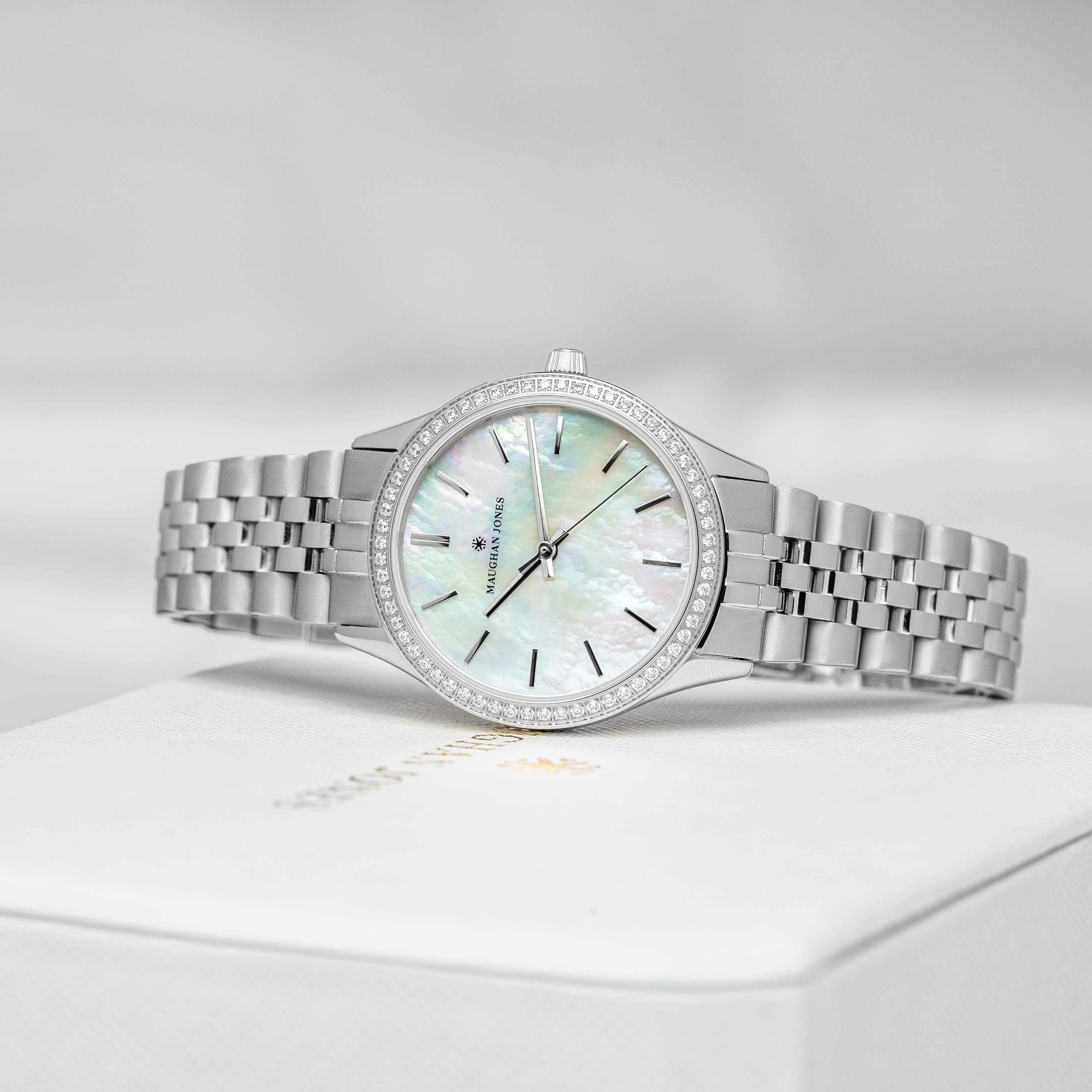 Nira - Pearl Silver thumbnail 2
