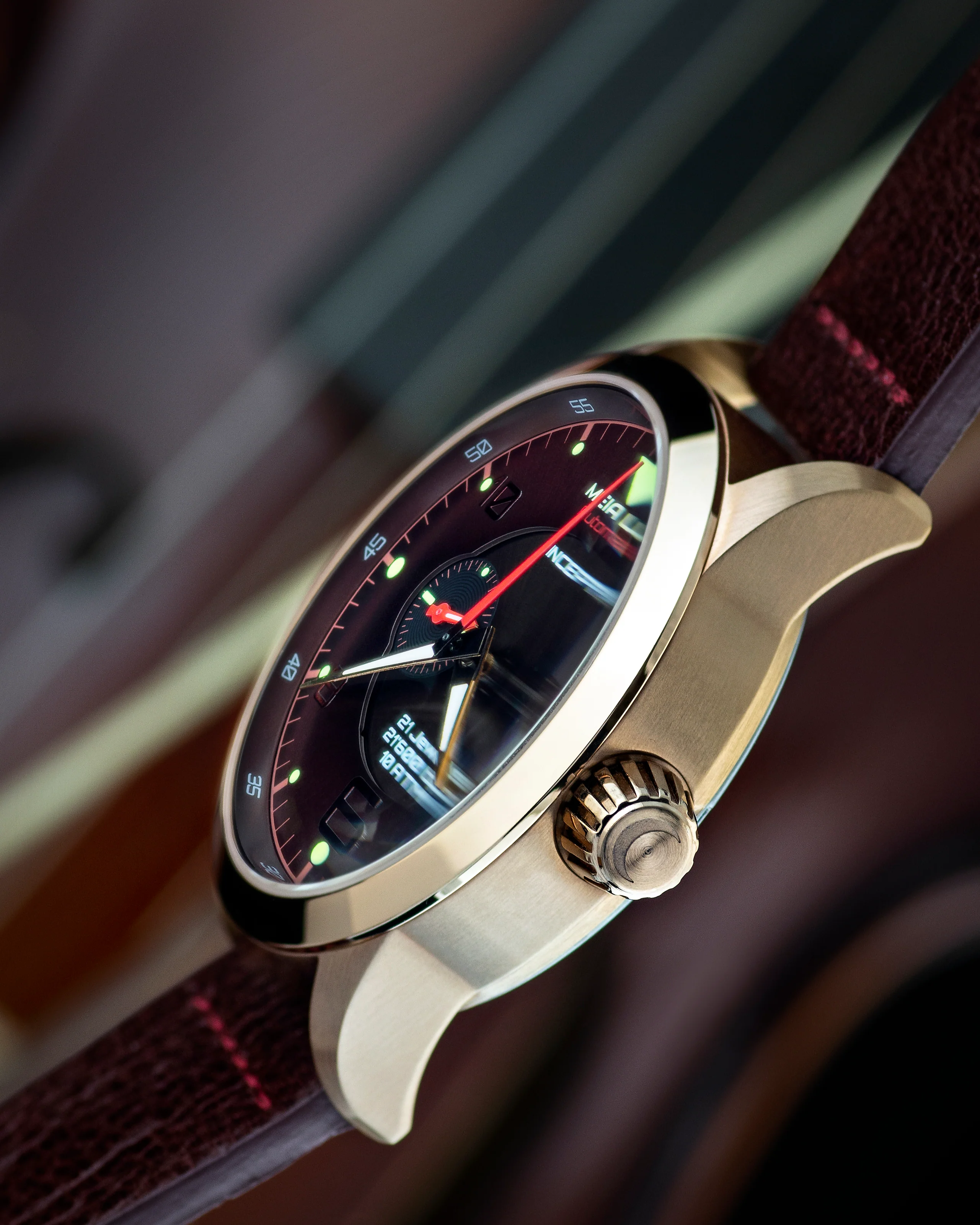 MOONLIGHT MARS | Bronze Gold - Burgundy Leather thumbnail 3