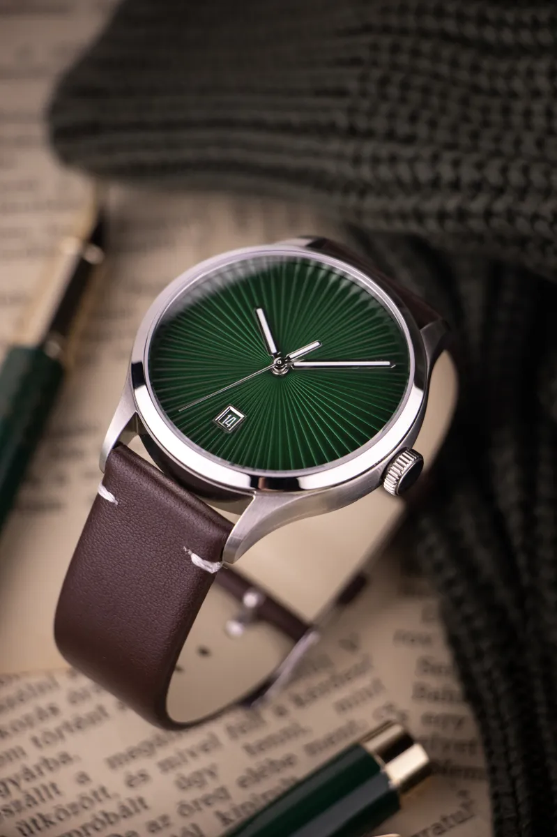 Racing Green thumbnail 2