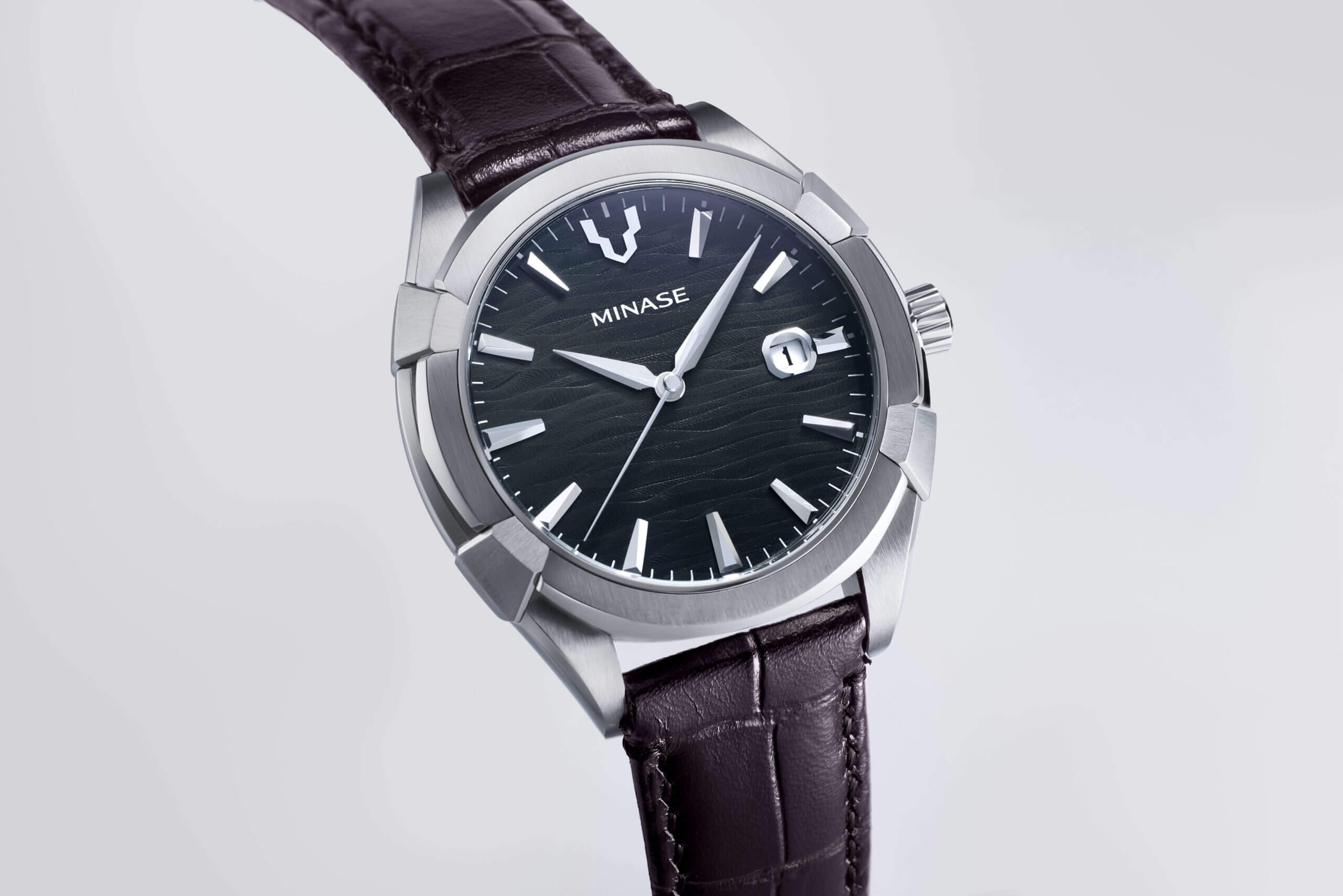 Uruga 42mm Leather Grey Dial thumbnail 2
