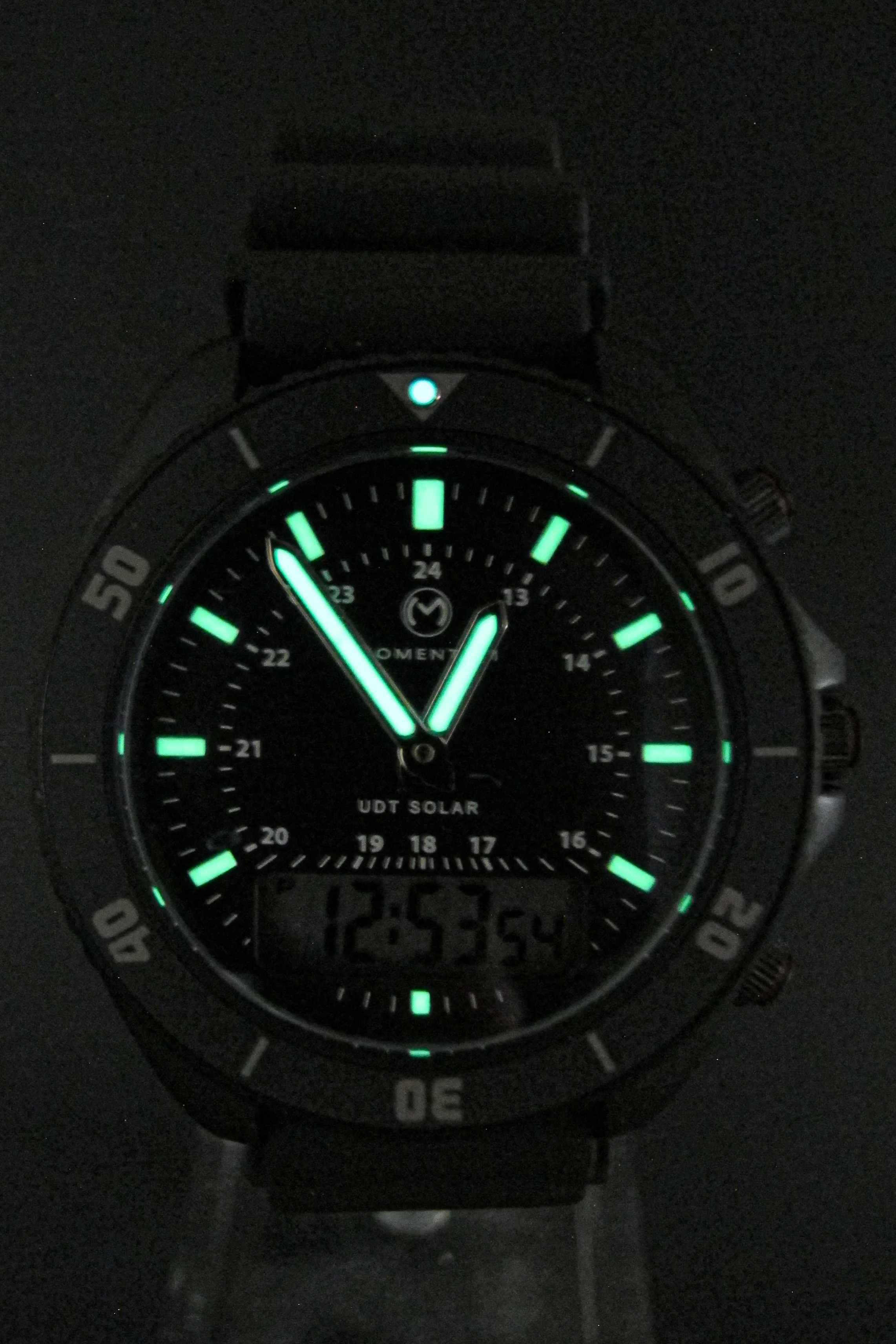UDT Black-Ion Baton Dial [42mm] thumbnail 4