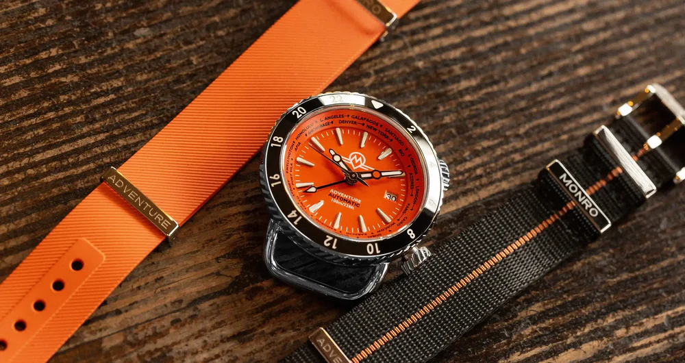MONRO ADVENTURE MA-3 SUNSET ORANGE, Automatic GMT Worldtimer, 44mm Stainless Steel, Orange Dial thumbnail 2
