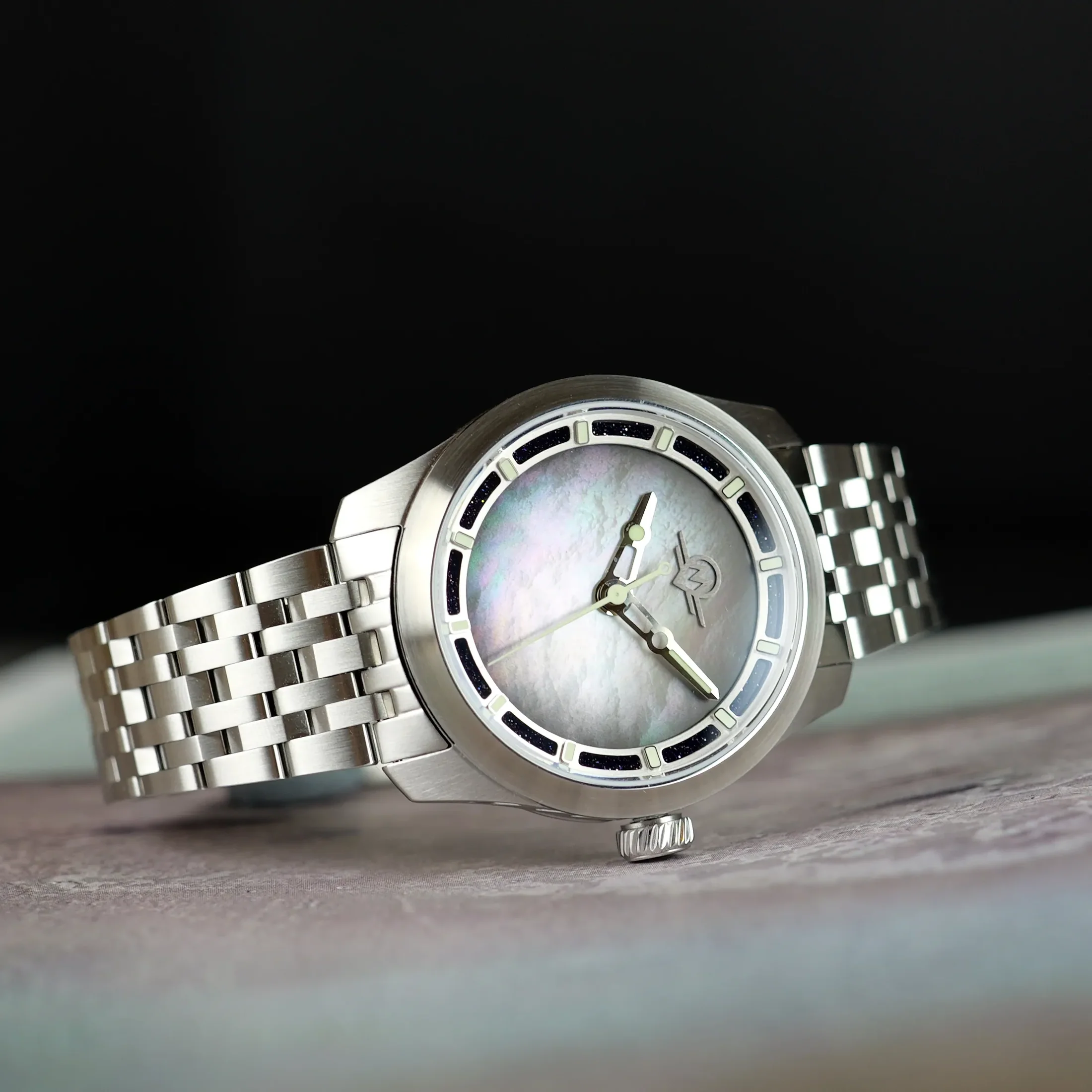 MONRO LUNA ADVENTURE MLA-PPB PLANET PEARL, 9039 Automatic Watch, 39mm Stainless Steel thumbnail 2