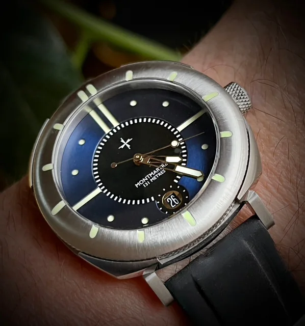 MW1 40mm Swiss auto with Blue dial