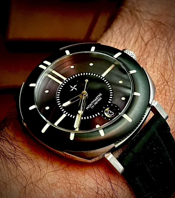 MW1 40mm Swiss auto with Gunmetal dial