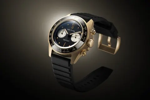 LM02 Type C Chronograph - Reverse Panda