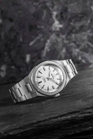 F77 SST WHITE MK2 - 38MM