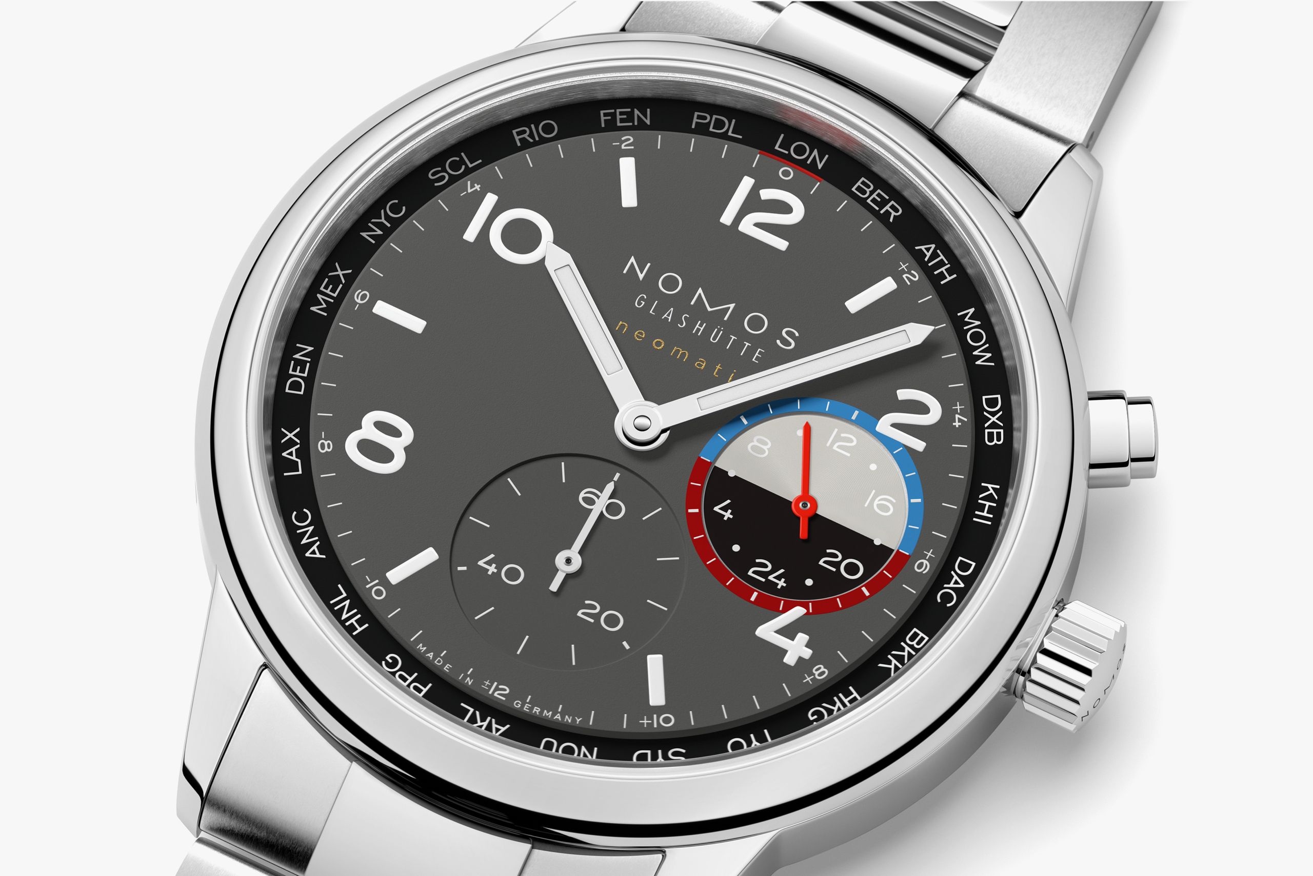 Club Sport neomatik Worldtimer Volcano thumbnail 4