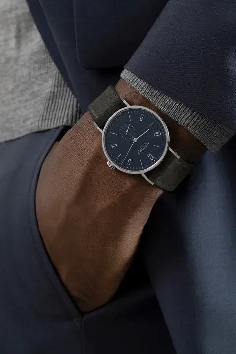 Tangente 38 midnight blue Ref. 166 selected view
