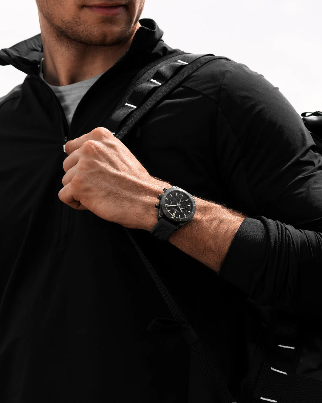 Adventure Chrono 44mm DLC thumbnail 2