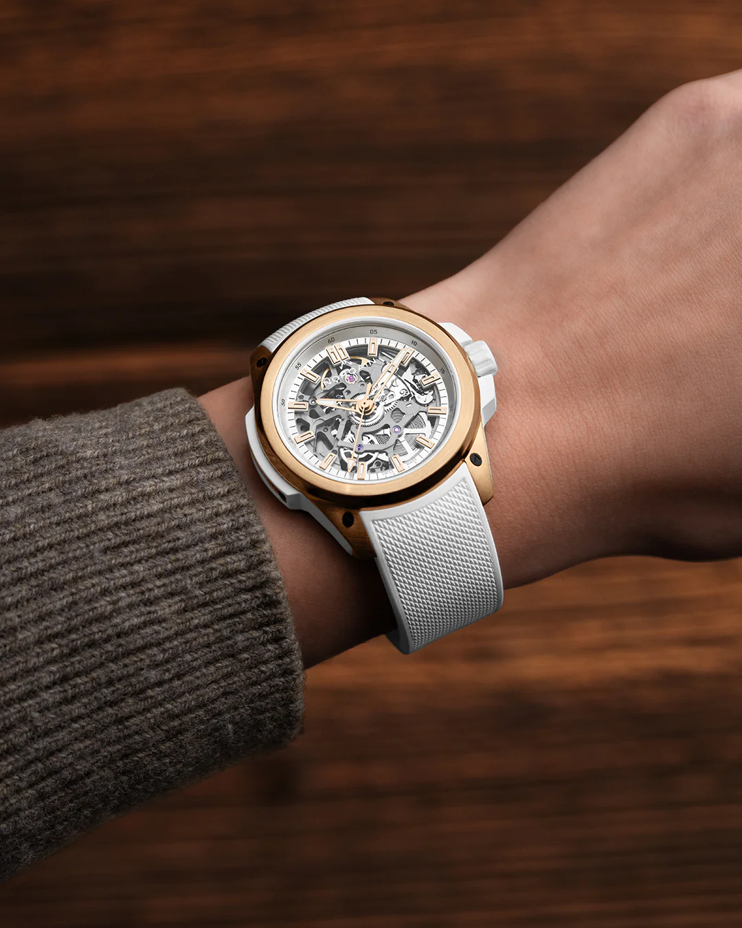 Wild ONE Skeleton 39mm Red Gold thumbnail 2