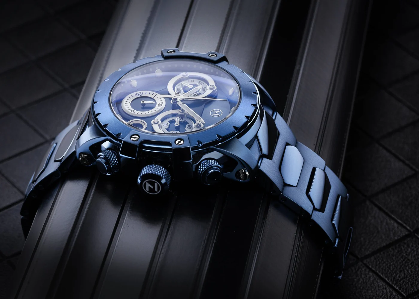 NOVE Modena Chronograph K003-02 thumbnail 2