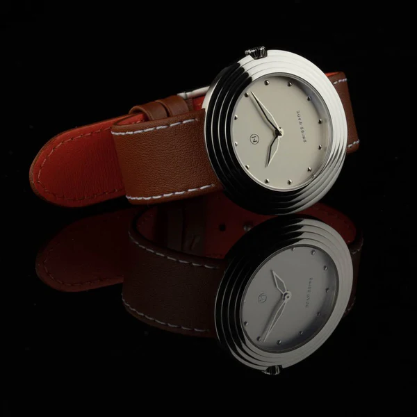 NOVE Streamliner A004-01/B004-01