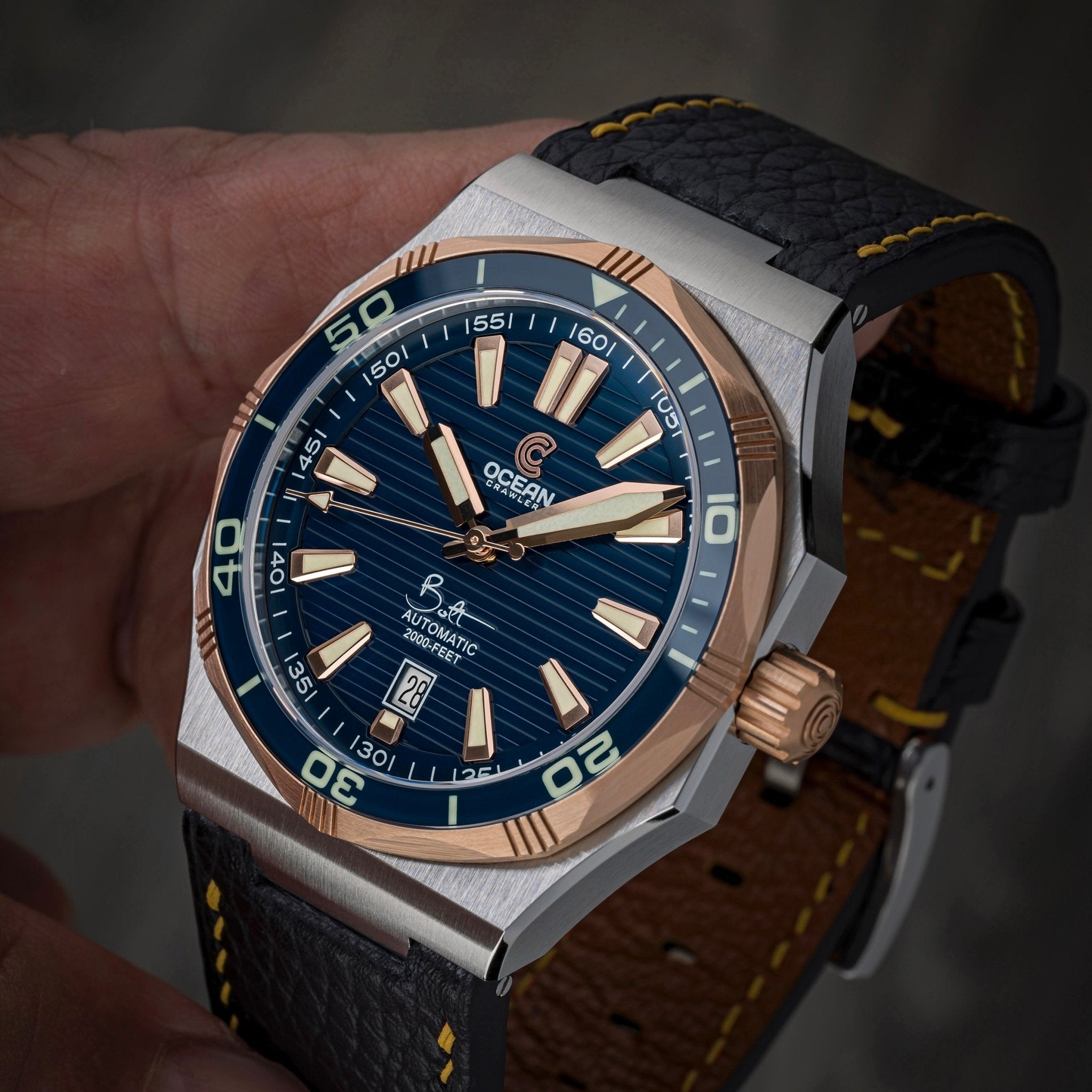 Bolt - Blue - Solid 18K Red Gold Bezel thumbnail 4