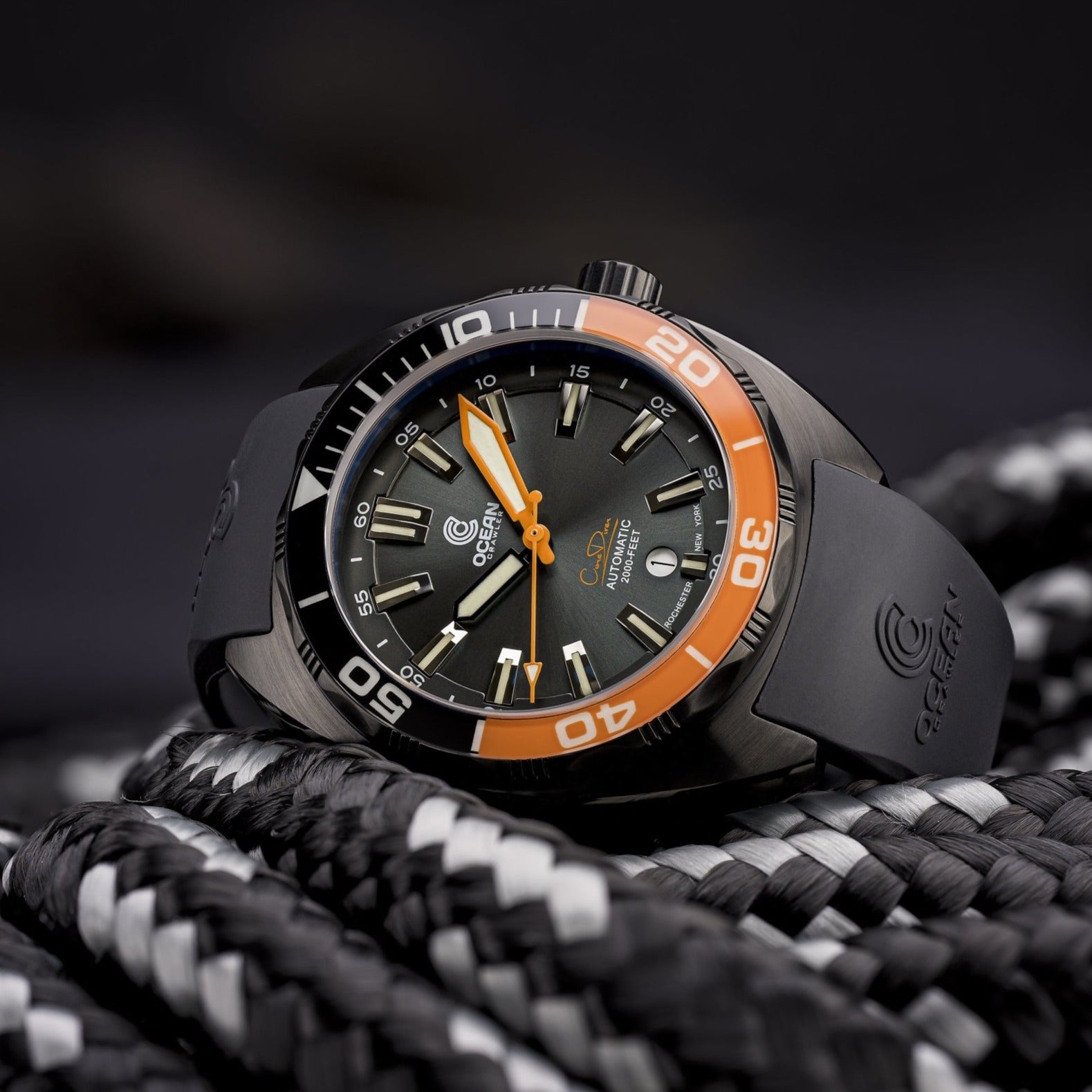 Ocean Crawler Core Diver - Black/Orange DLC thumbnail 2