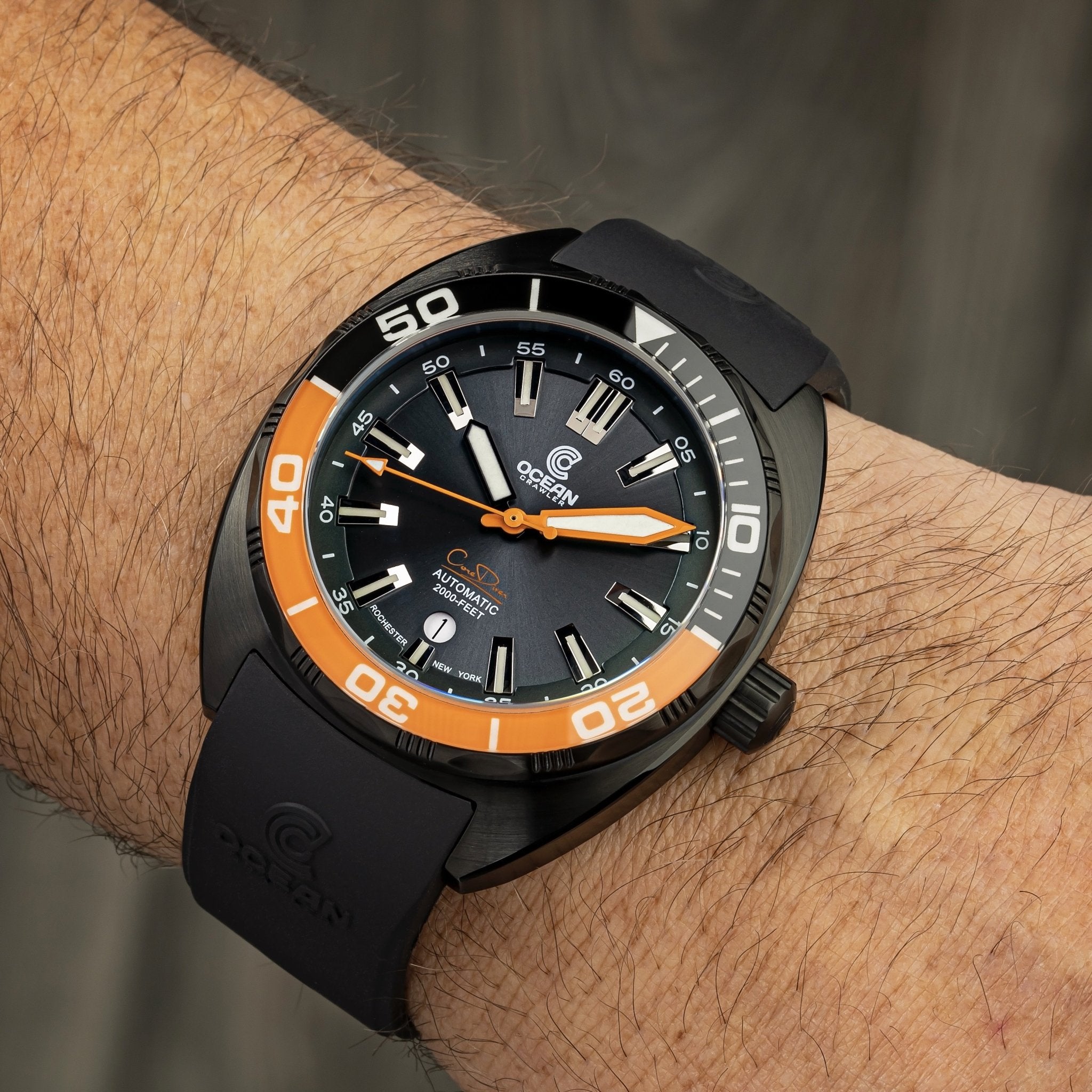 Ocean Crawler Core Diver - Black/Orange DLC thumbnail 5
