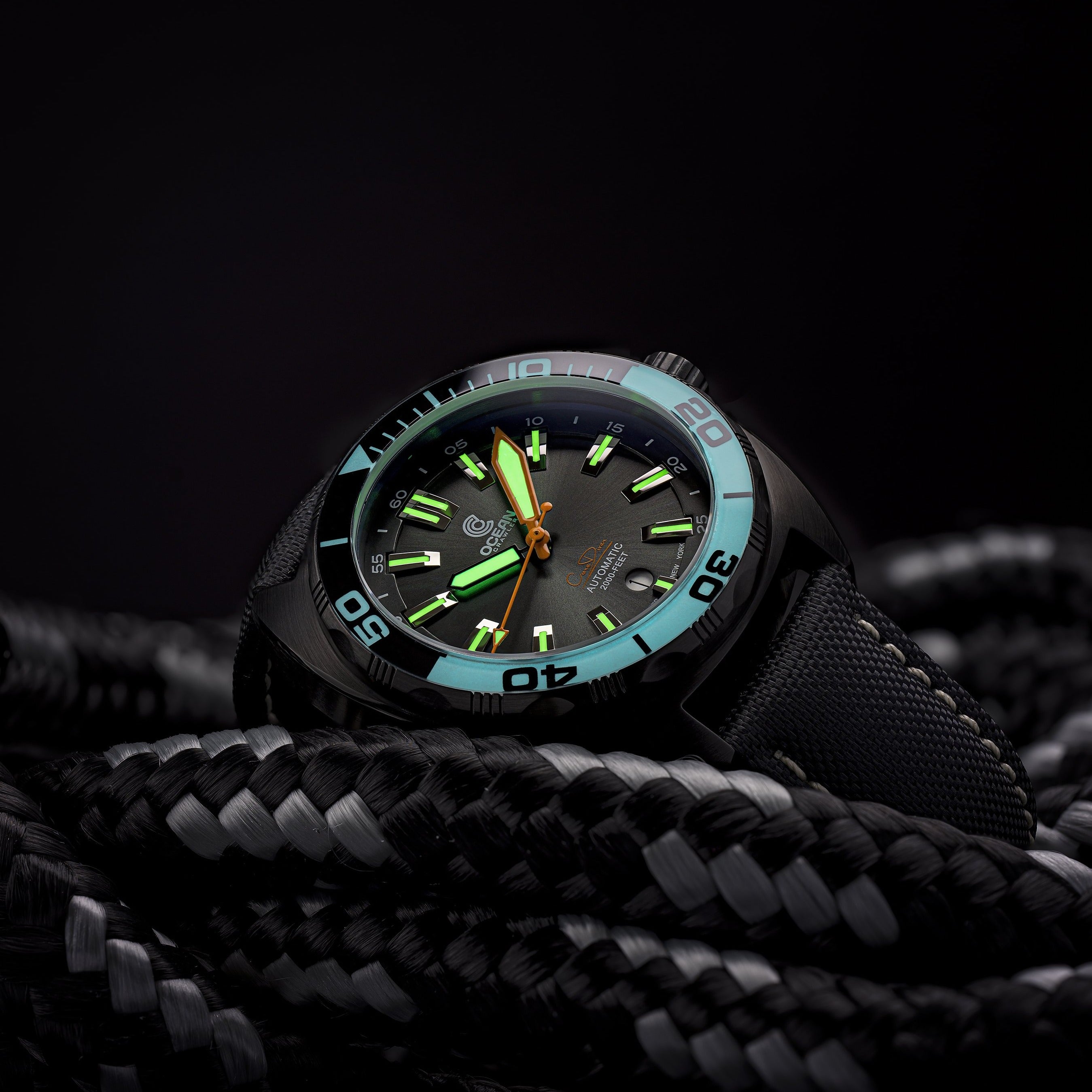Ocean Crawler Core Diver - Black/White DLC thumbnail 3