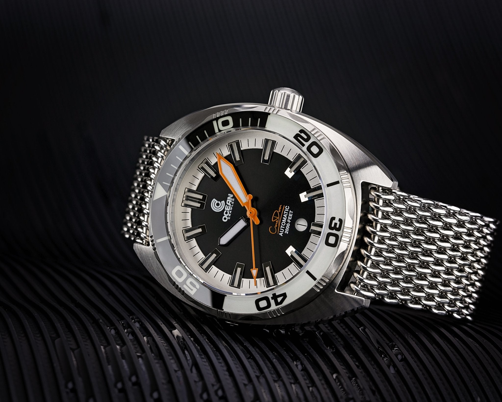 Ocean Crawler Core Diver Black/White Sample - Floor Model thumbnail 3