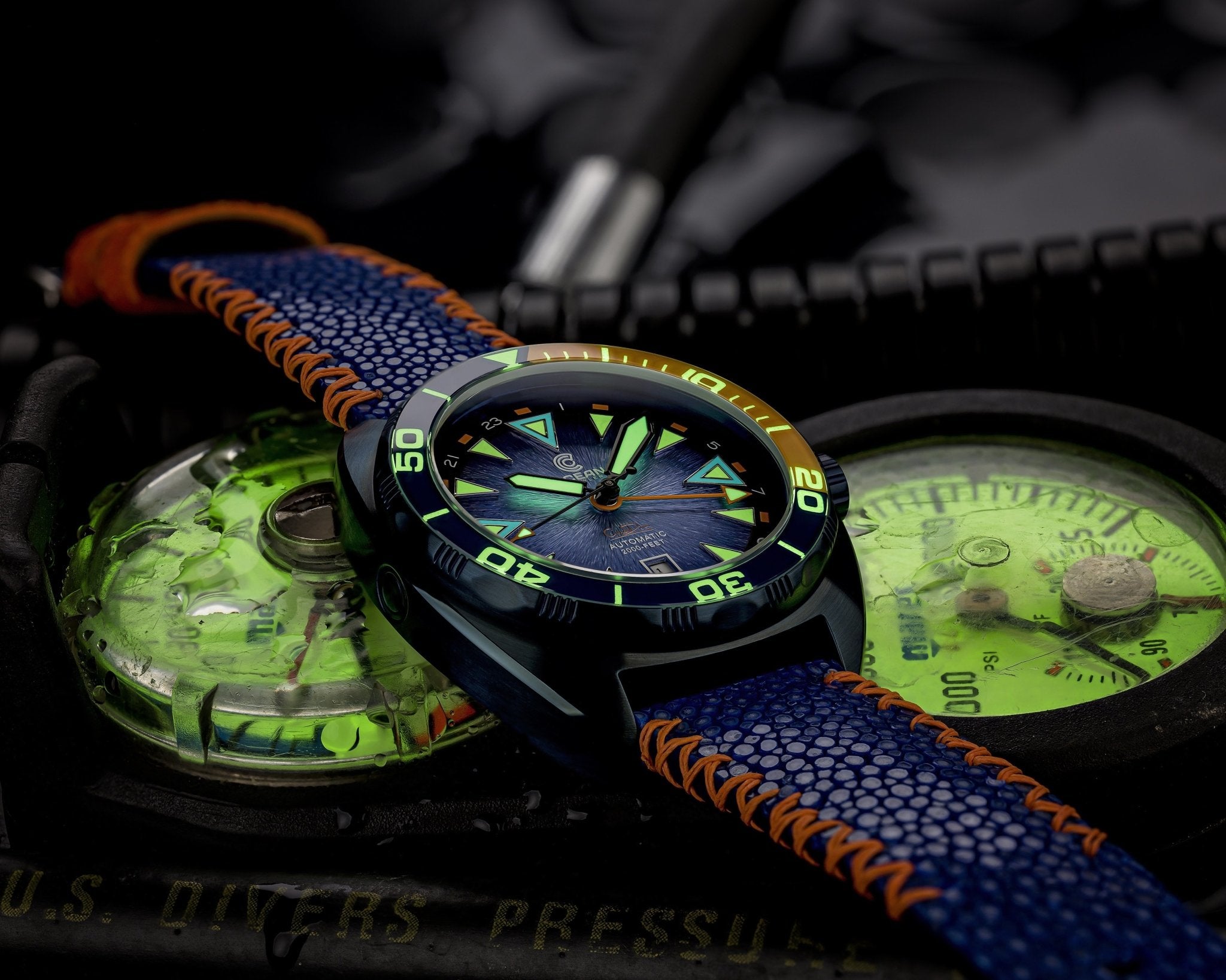 Ocean Crawler Core Diver GMT V2 - Blue Steel DLC thumbnail 2