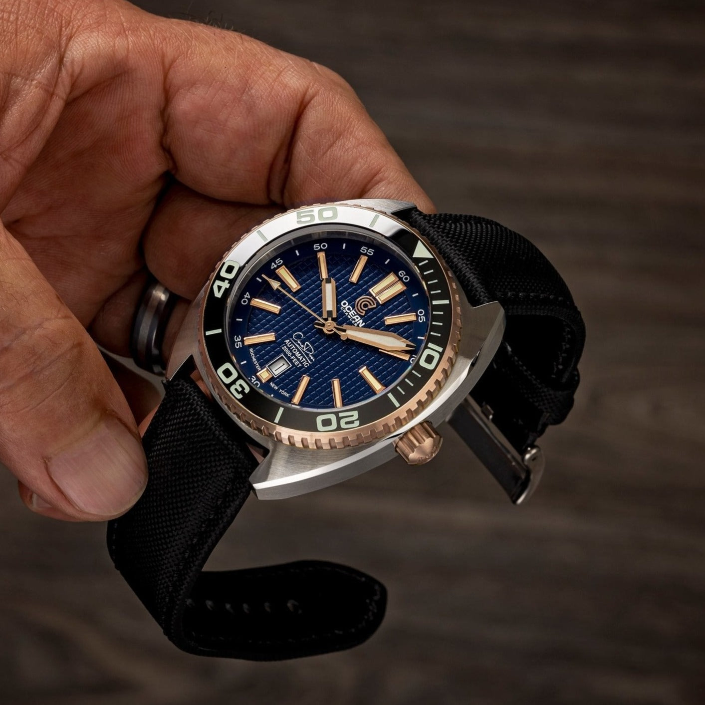 Ocean Crawler Core Diver - Solid 18K Red Gold Bezel thumbnail 2