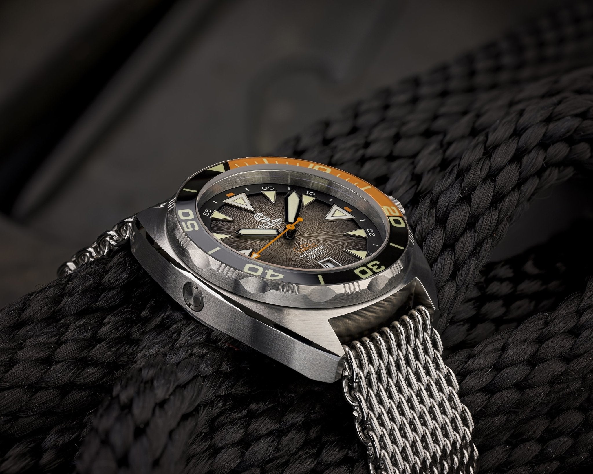 Ocean Crawler Core Diver - Textured Black/Orange thumbnail 4
