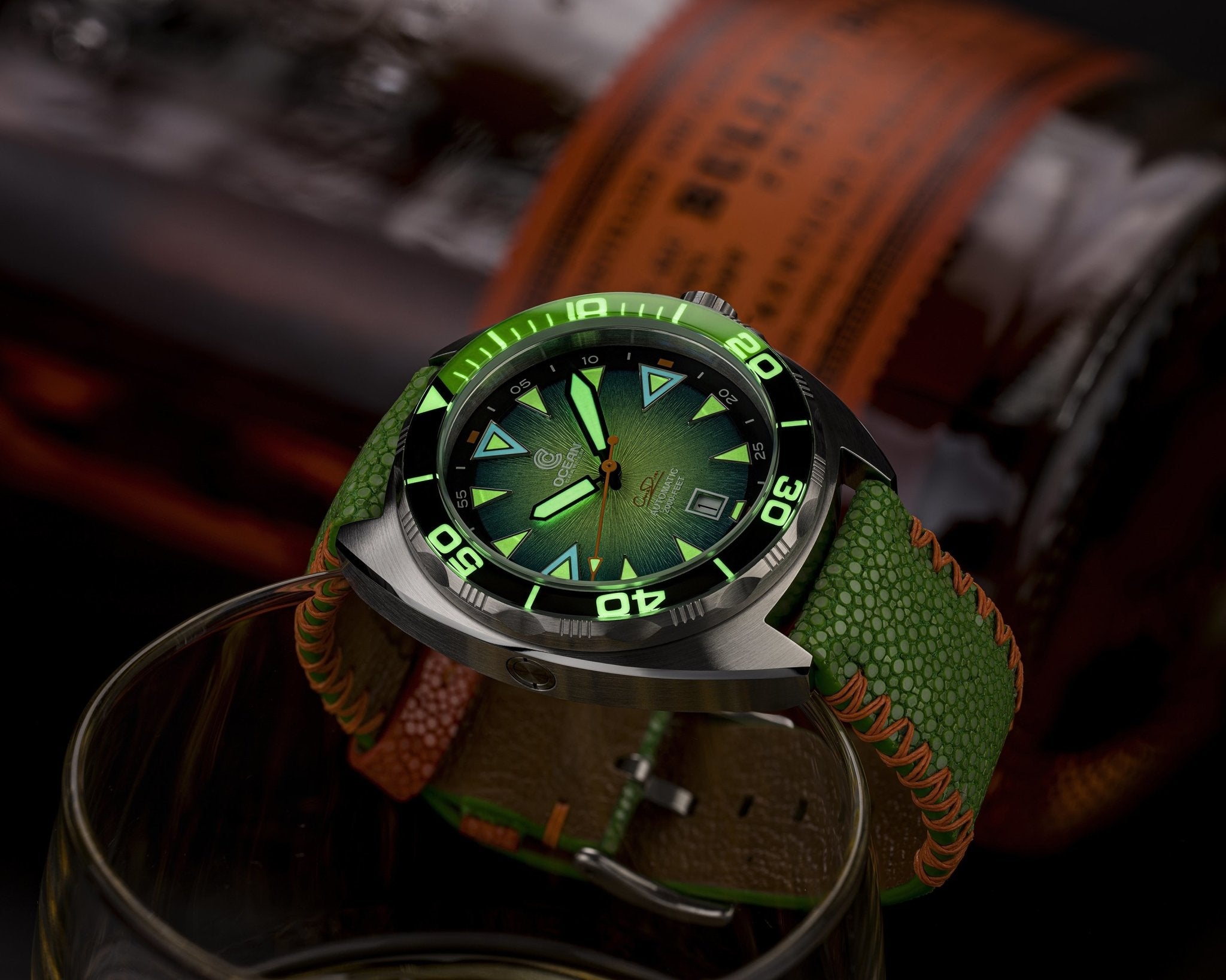 Ocean Crawler Core Diver - Textured Green/Black thumbnail 2