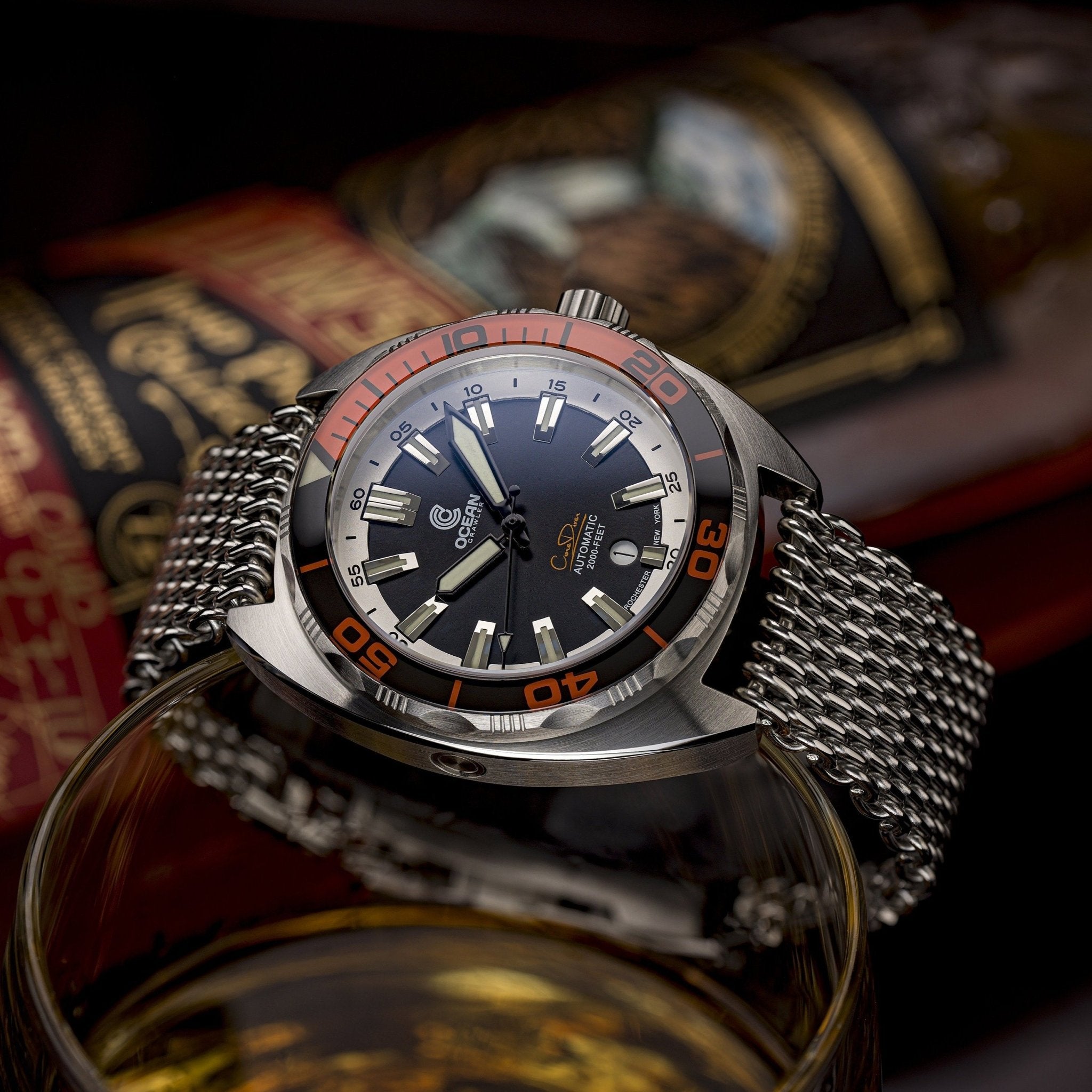 Ocean Crawler Core Diver V3 - Red Bezel thumbnail 4