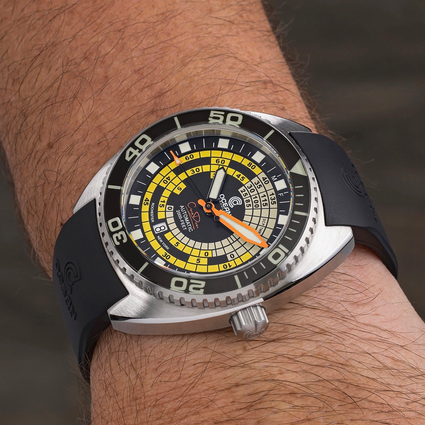 Ocean Crawler Decompression Timer - Yellow - 2 Rubber Straps! - Core Diver thumbnail 3