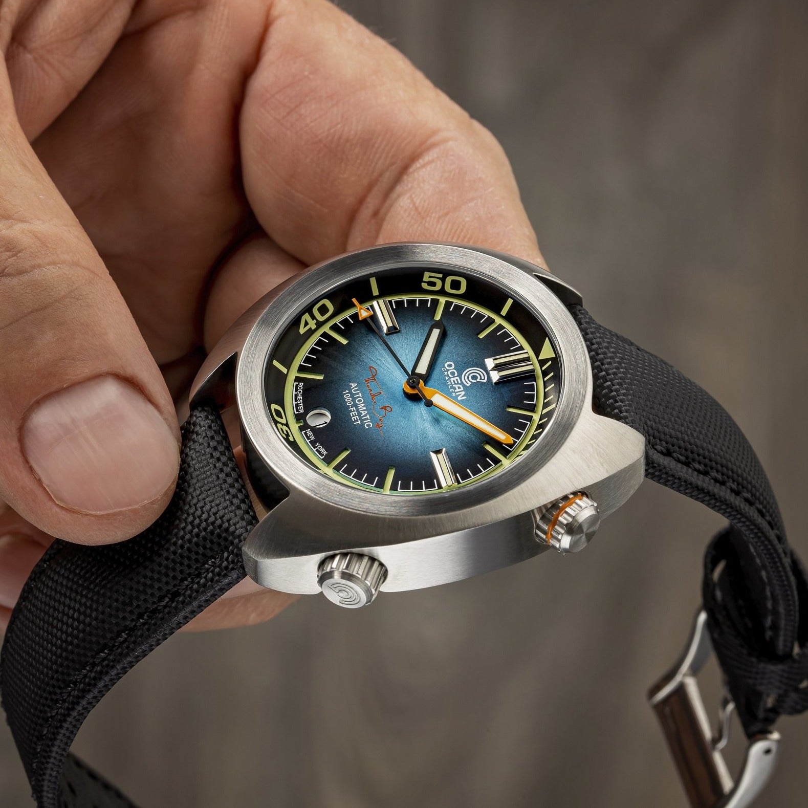 Ocean Crawler Great Lakes Diver V2 - Gradient Blue thumbnail 3