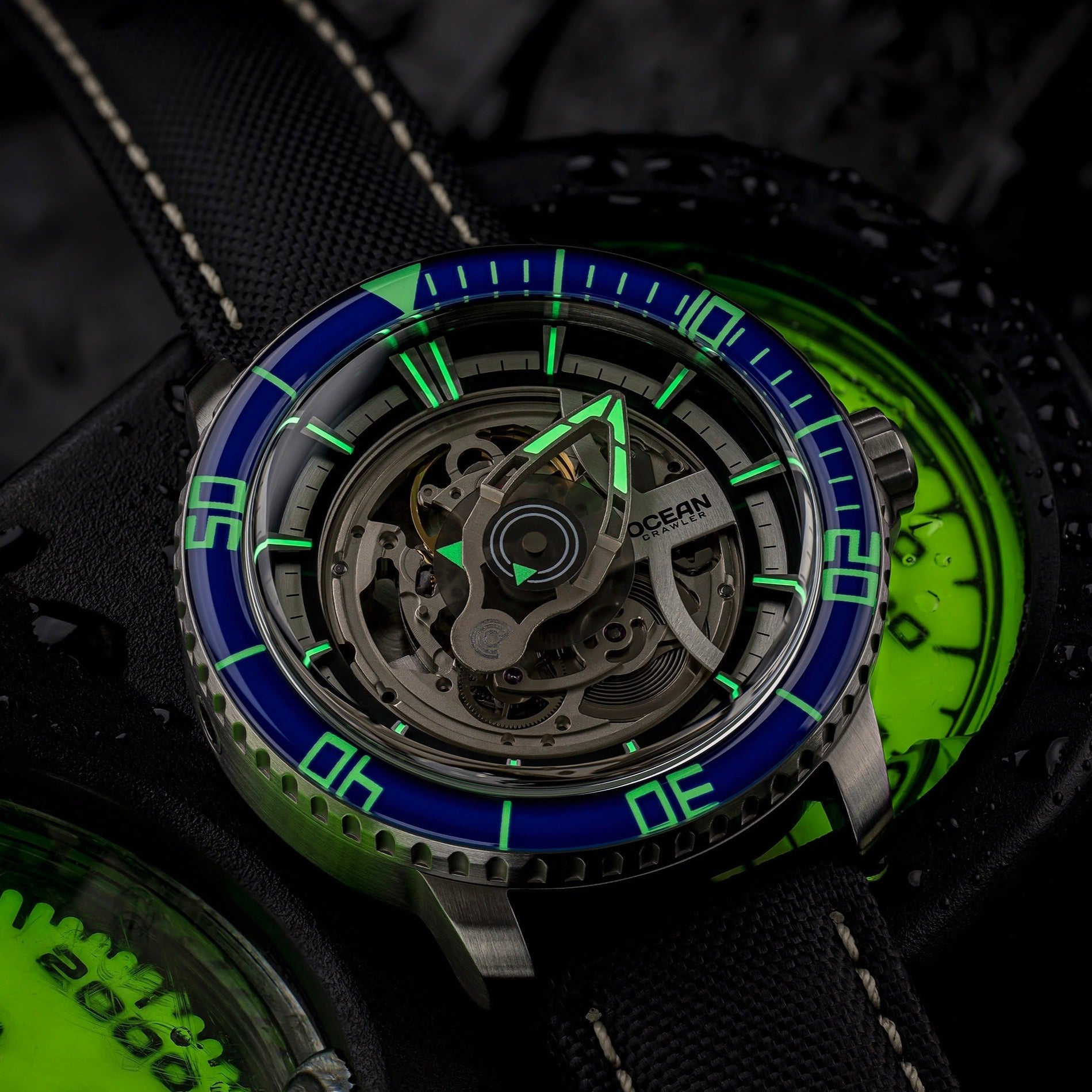 Ocean Crawler Mecha Diver - Prototype - Blue Bezel thumbnail 2