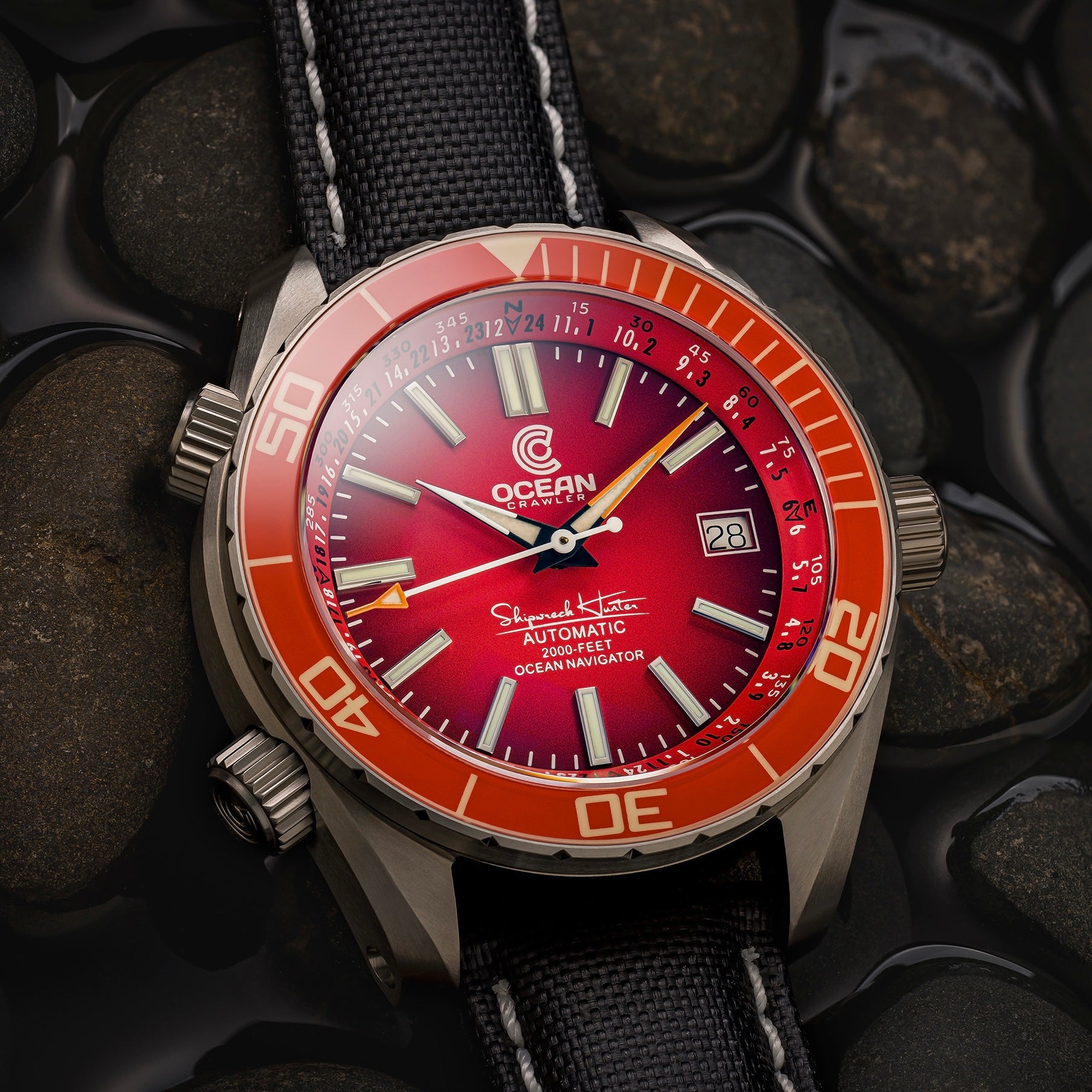 Ocean Navigator Red V3 – Limited Edition Titanium Automatic Dive Watch thumbnail 4
