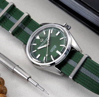 MISSION GREEN 38.5mm. Adventure Strap thumbnail 5