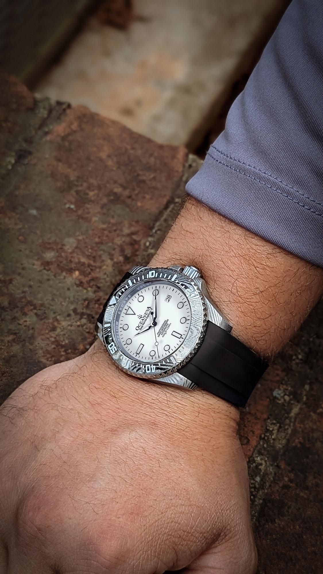 Oceaneva Mens Deep Marine Explorer II Damascus Steel Watch White Dial Black Strap thumbnail 5