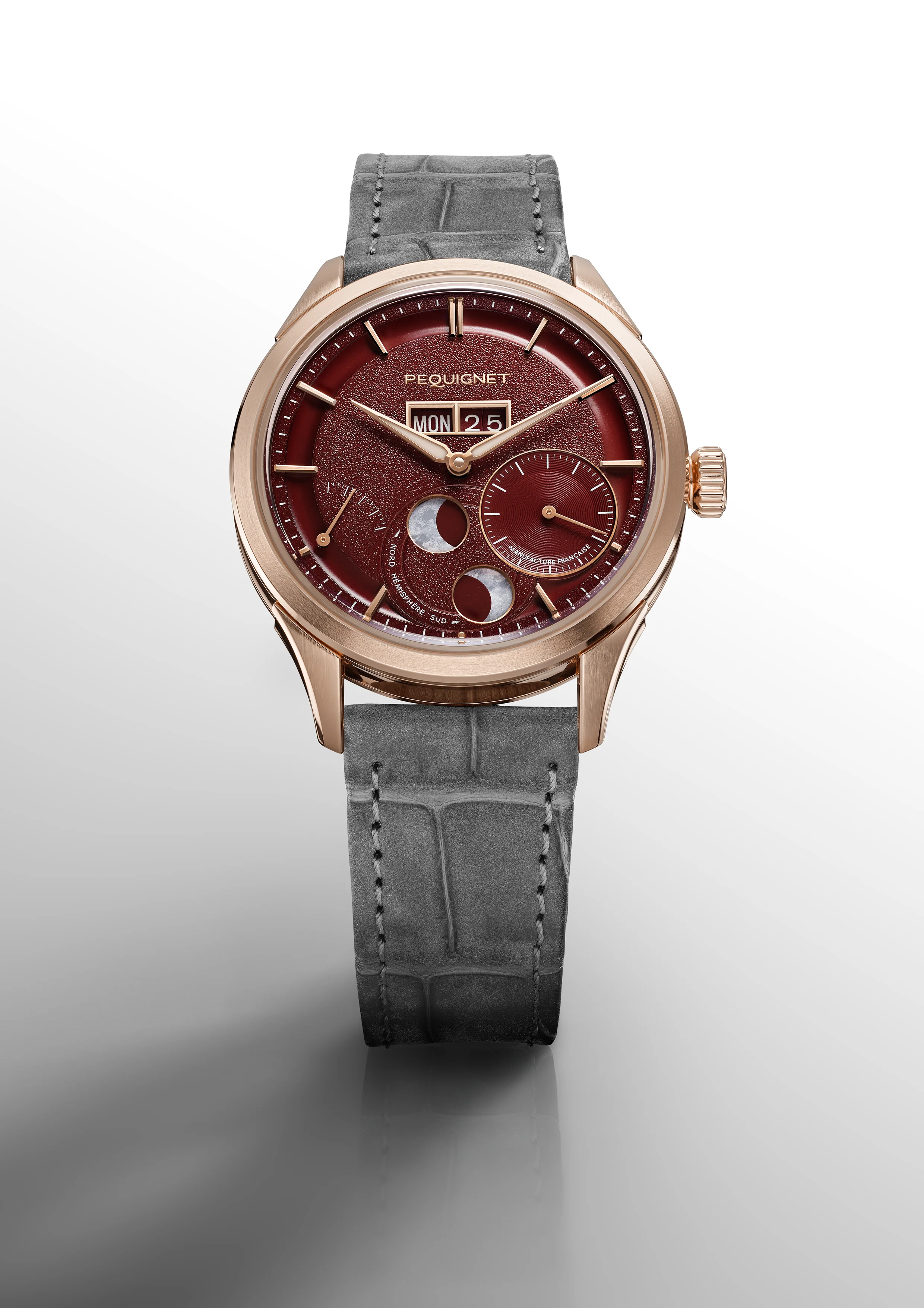 Royale Paris Gold Watch - 39,5 mm — Royale Paris Or Dial Rouge 39 5 Mm thumbnail 2