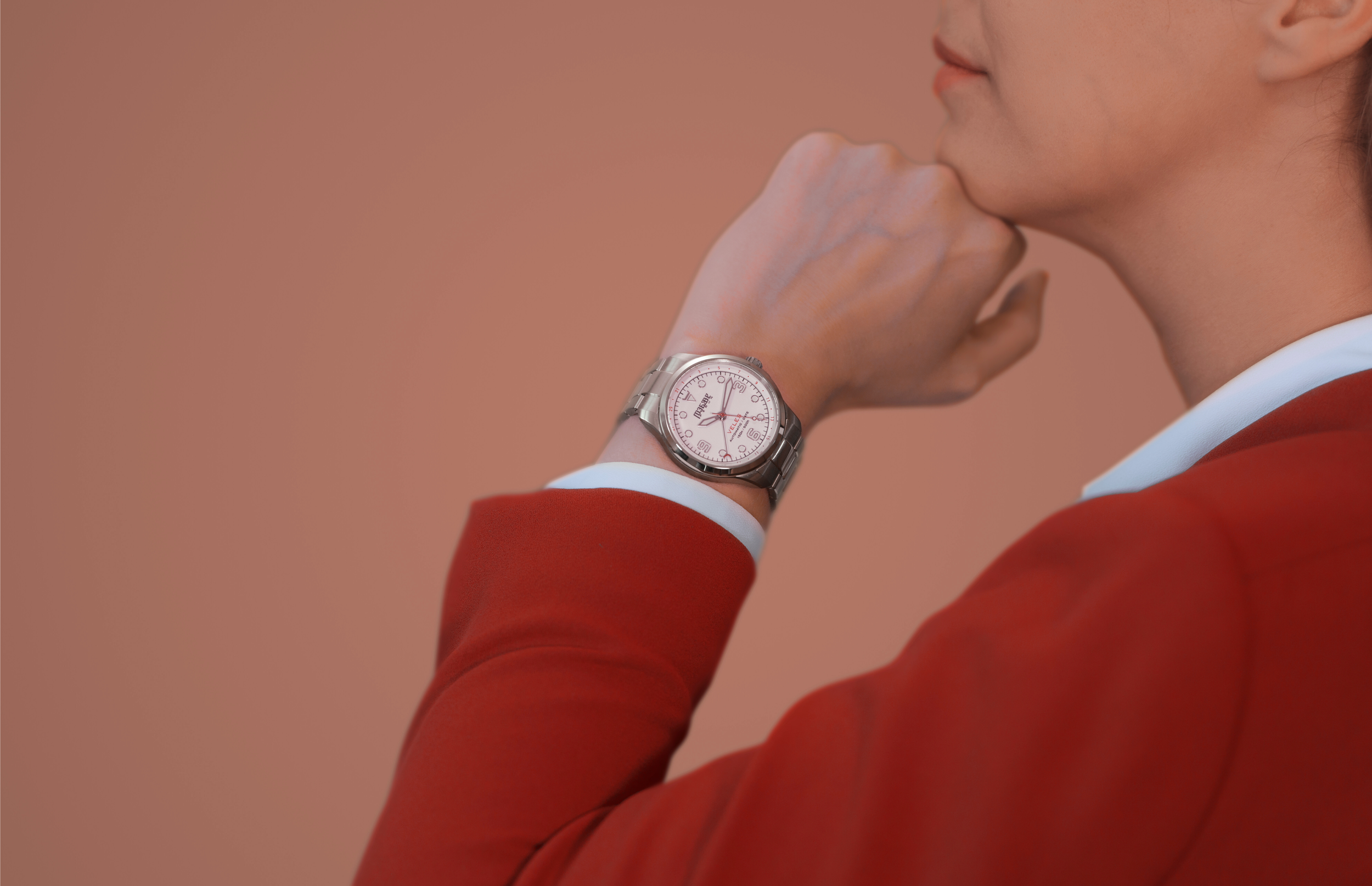 Pearl White Perun Watch