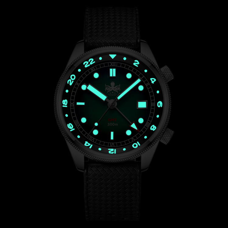 PHOIBOS EAGLE RAY GMT PX023G 300M Dive Watch White thumbnail 4