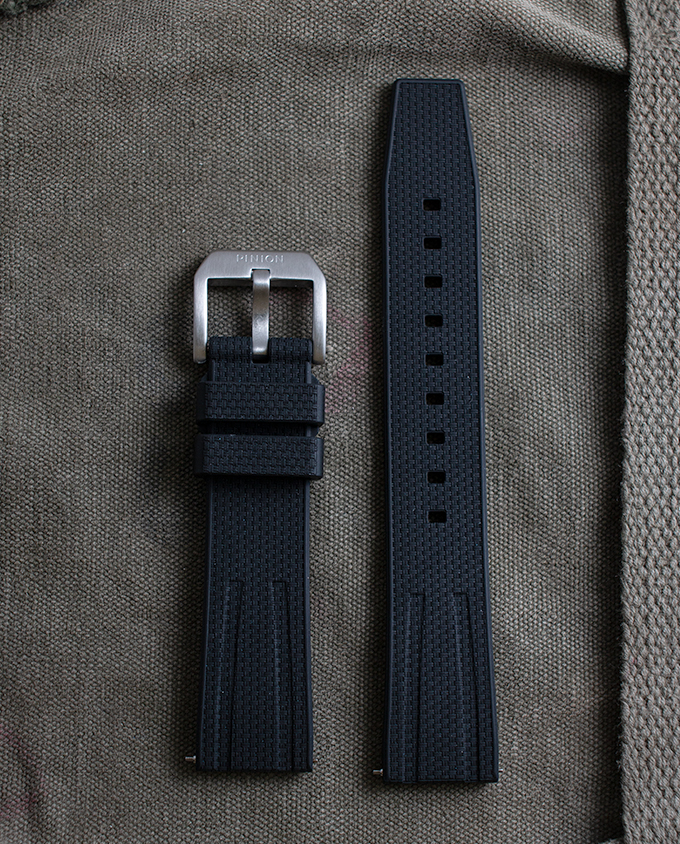 Khaki Perforated Rubber (20mm) thumbnail 2