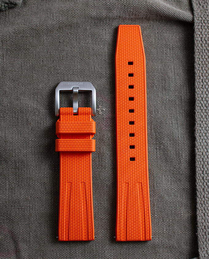 Red Perforated Rubber (20mm)