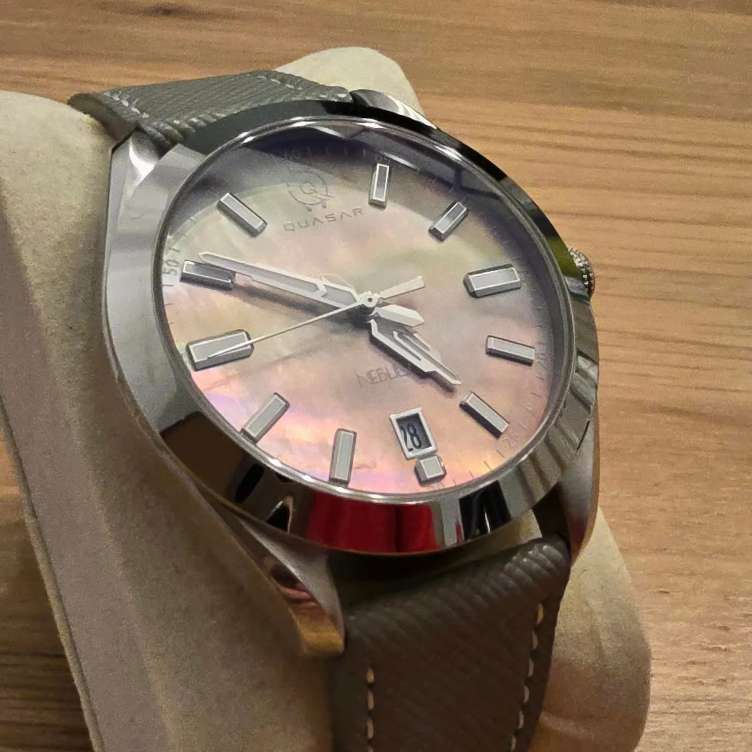 NEBULA Automatic Gold Mother of Pearl thumbnail 4