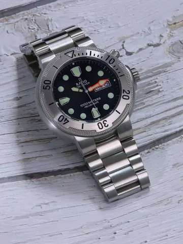 Ratio FreeDiver Black Dial Stainless Steel Quartz 1050MD93-02V-BLK 1000M Mens Watch