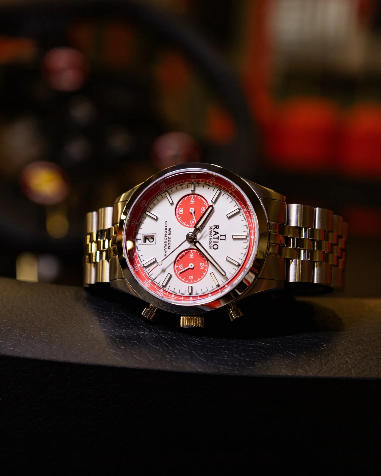 Ratio Street Racer Chronograph RTC025 200M Red Panda Dial Limited Edition Watch thumbnail 2
