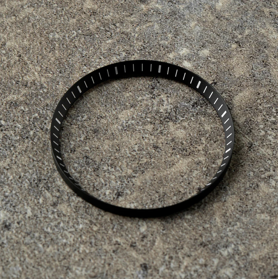 Raven Custom - 42mm GMT - Smoke thumbnail 4