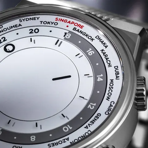 Alterum Worldtimer Horizon