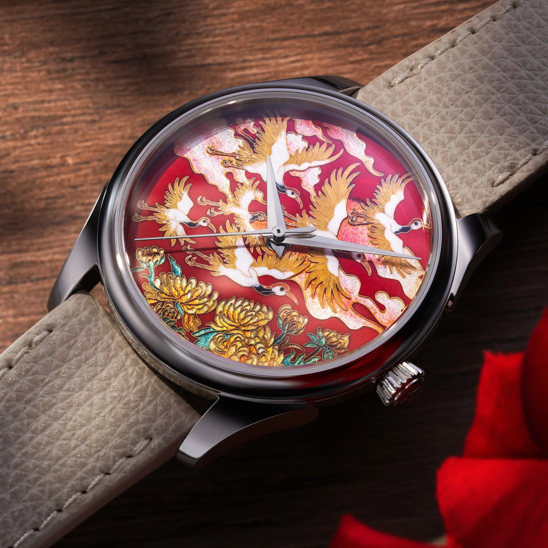 Celadon Cloisonné Enamel Imperial Four Nobles 'Autumn / Chrysanthemum (菊)' thumbnail 4