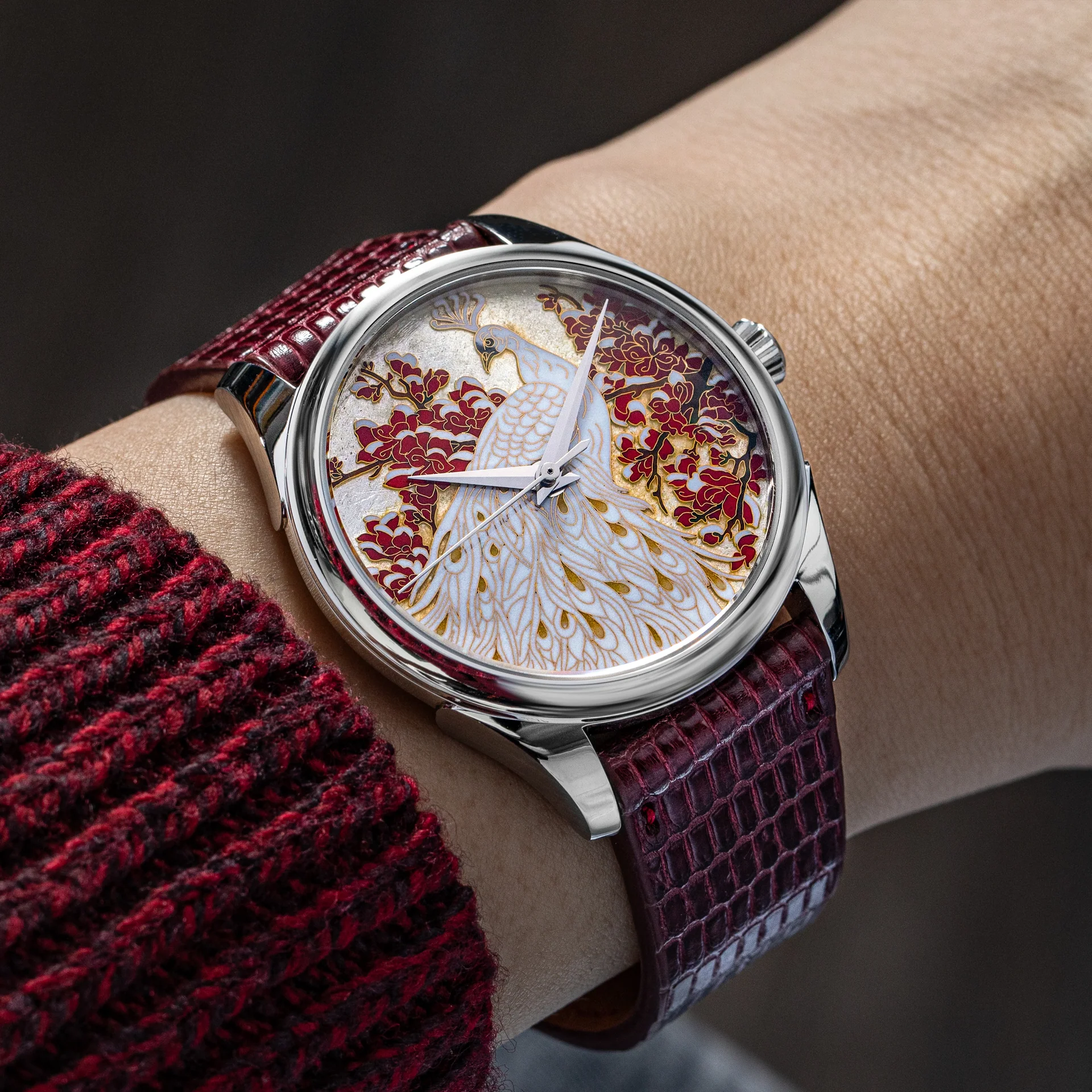 Celadon Cloisonné Enamel Imperial Four Nobles 'Winter / Plum Blossom (梅)' thumbnail 2