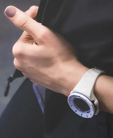 Coliseum Fit¢ Forum (White/Black) Watch
