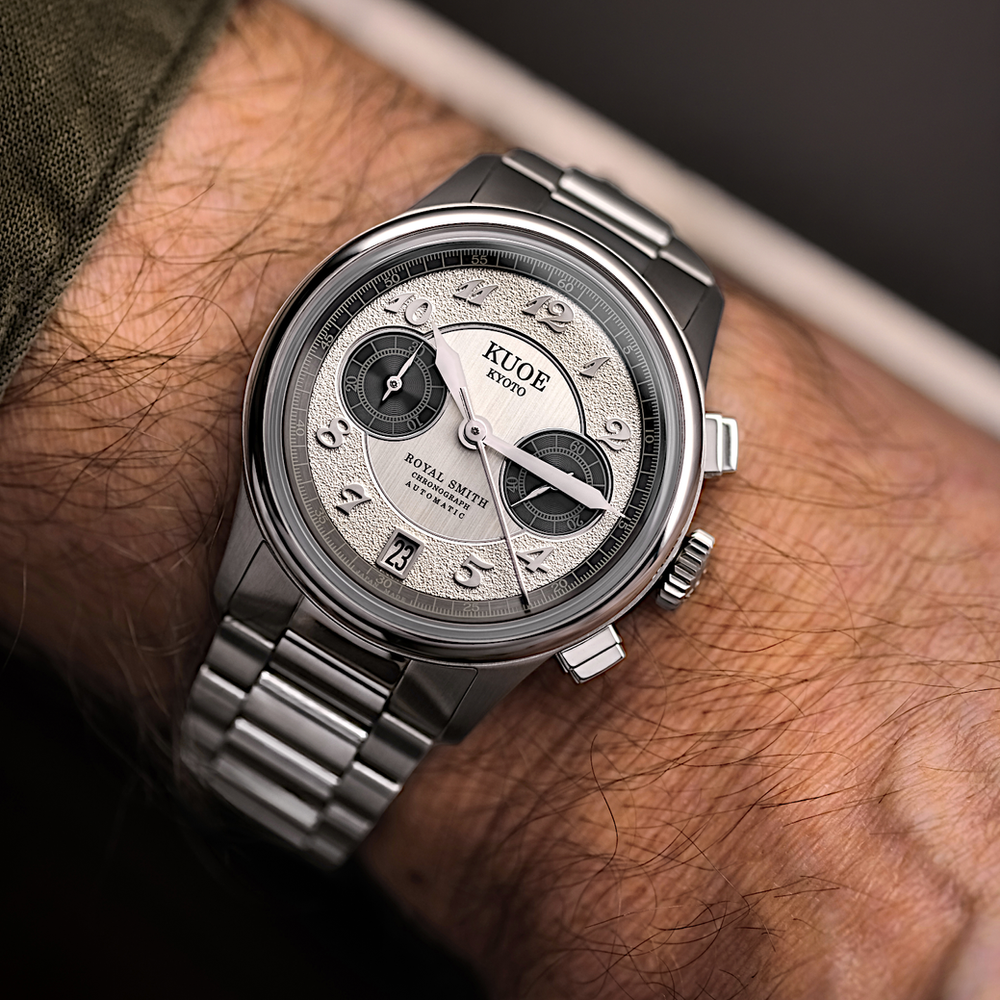 ROYAL SMITH 90-012 Automatic Chronograph, Panda Dial thumbnail 3