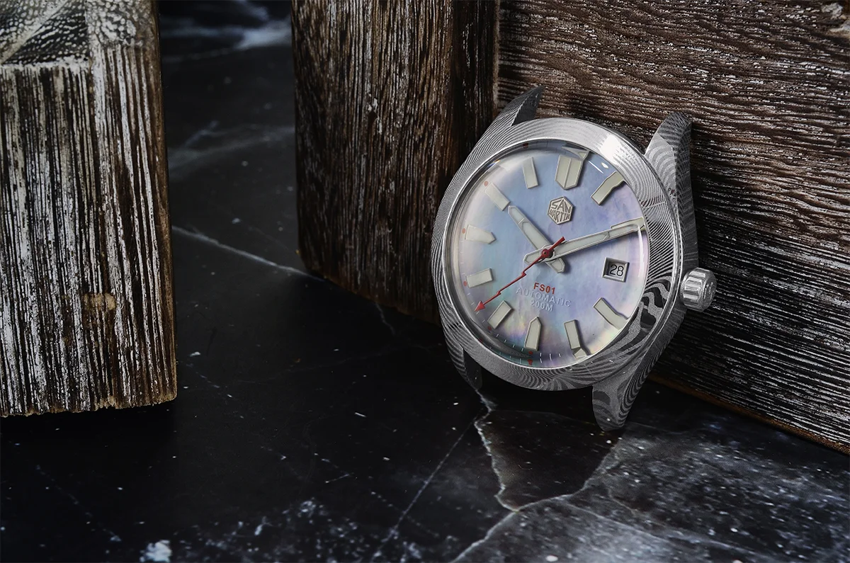 San Martin special edition FS-01 damascus dive watch the Barracuda Eye thumbnail 3