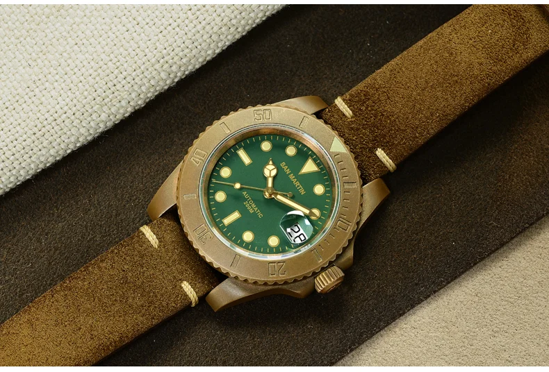 San Martin bronze dive watch with date window and 200 meters waterproof SN017-Q thumbnail 2