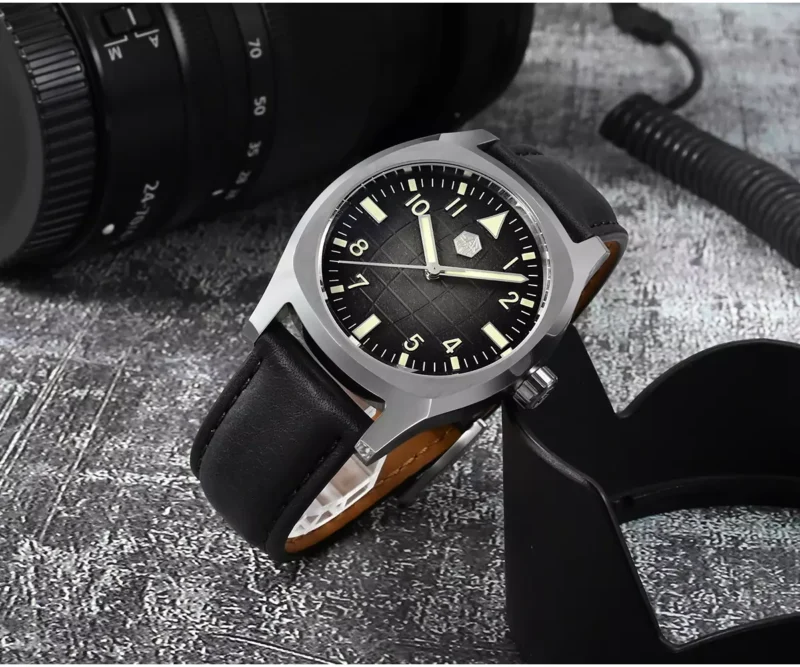 San Martin Original Design 38mm Square Sport Watch Luxury Men Automatic Mechanical WATCH Oil Pressure Grid Pattern Dial 10Bar SN026-G-A2 thumbnail 2